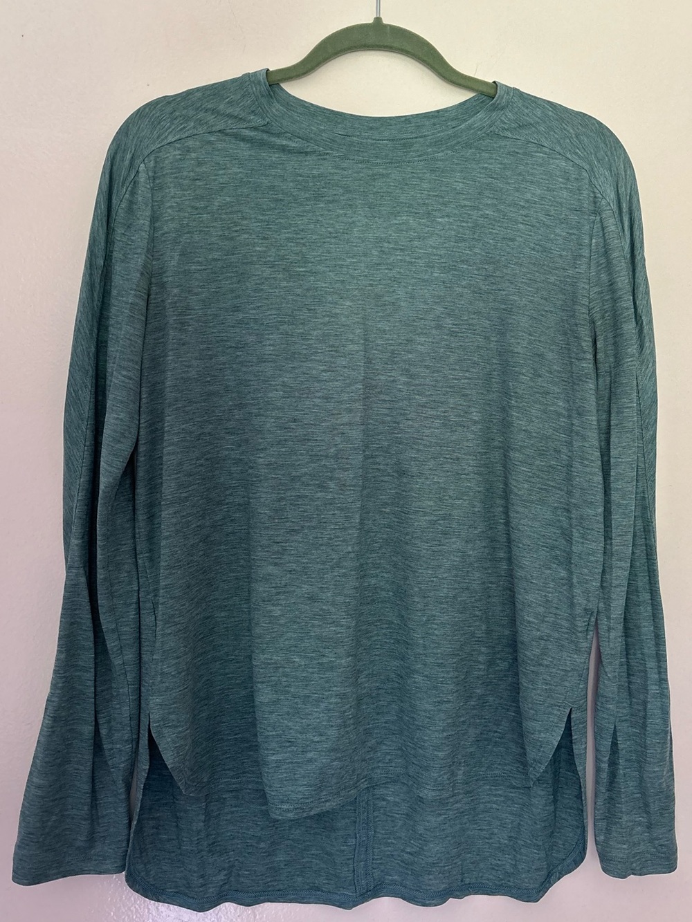 Under Armour Women's Long-Sleeve Teal Performance Top